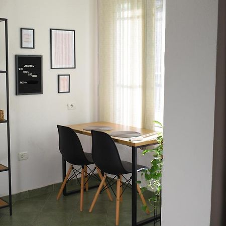 Feels Like Home Studio Apartments - Flh Albania Tirana Bagian luar foto