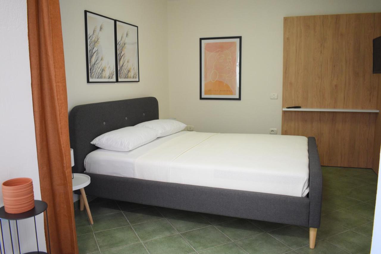 Feels Like Home Studio Apartments - Flh Albania Tirana Bagian luar foto